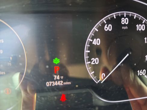 Used 2019 Honda Accord EX-L image 2