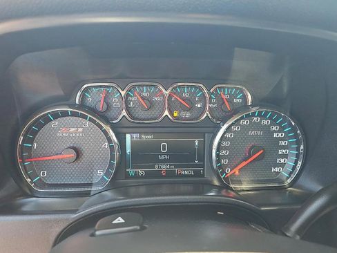 Used 2019 Chevrolet Silverado 2500 LT w/ LT Plus Package AWD/4WD image 12