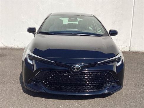 Certified 2025 Toyota Corolla SE w/ SE Package FWD image 20
