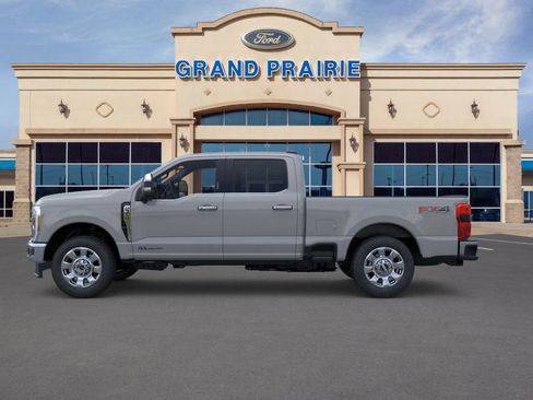 New 2026 Ford F350 Lariat w/ Lariat Premium Package image 3