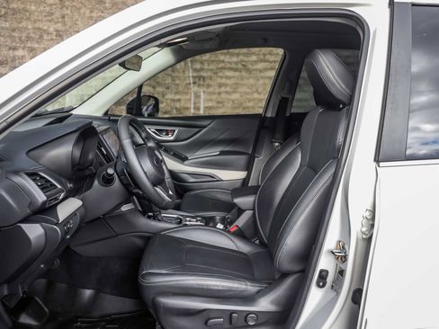 Used 2023 Subaru Forester Limited image 24