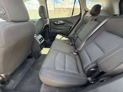 Used 2024 GMC Terrain SLE FWD image 23