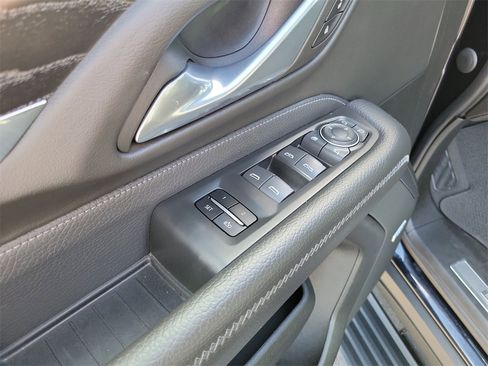 Certified 2023 GMC Yukon Denali image 24