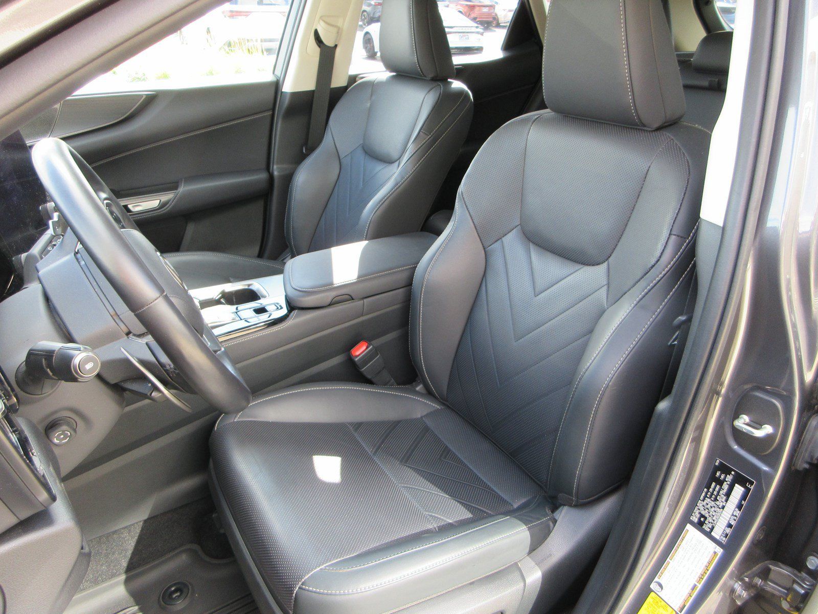 Used 2025 Lexus NX 350h AWD w/ Accessory Package (2T) image 20