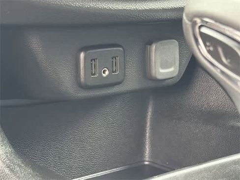 Used 2021 Chevrolet Traverse LS w/ LPO, Cargo Package image 24