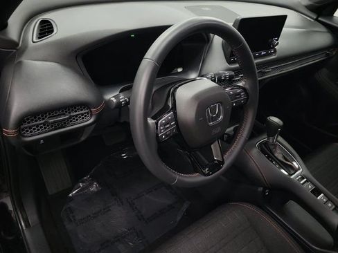 Certified 2025 Honda HR-V Sport image 19