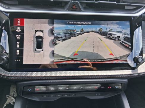 New 2026 Jeep Cherokee Overland w/ Advanced Pro Tech Group AWD/4WD image 17