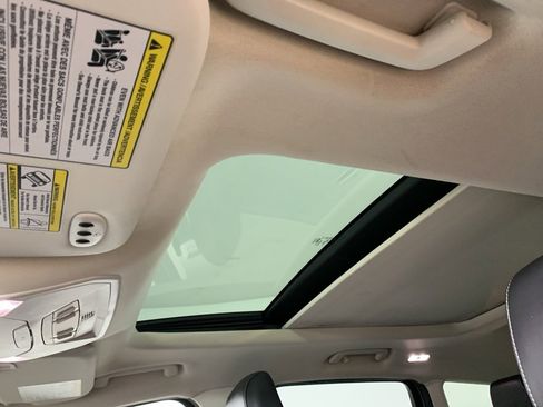 Used 2019 Ford Escape Titanium image 26