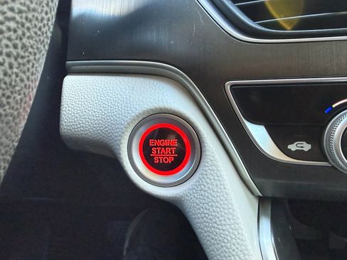 Used 2018 Honda Accord LX image 30