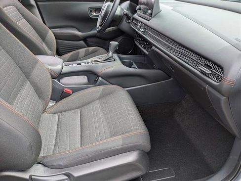 Used 2025 Honda HR-V Sport image 19