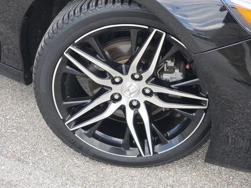 Used 2021 Honda Accord Touring image 11