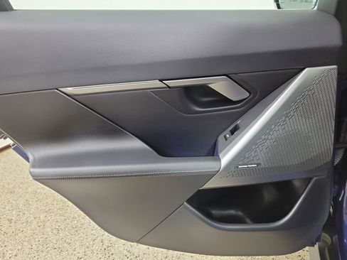 Used 2025 BMW 530i image 14