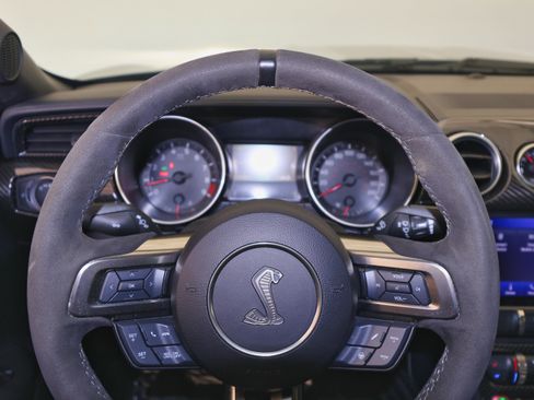 Used 2020 Ford Mustang Shelby GT350 w/ Technology Package image 36