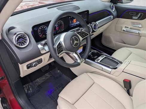 New 2026 Mercedes-Benz GLB 250 image 3