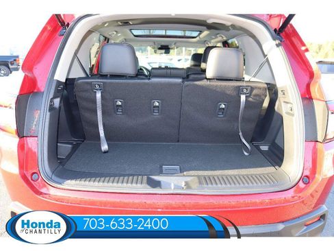 New 2025 Honda Pilot Touring image 33