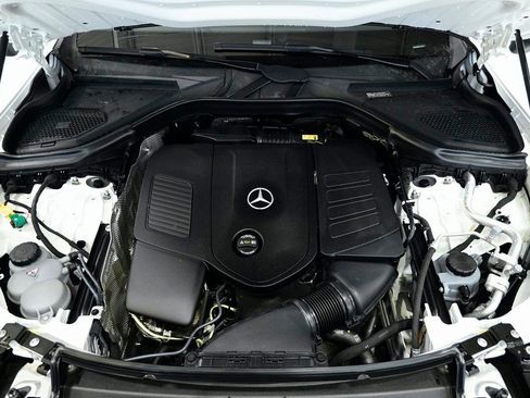 Certified 2025 Mercedes-Benz GLC 350e 4MATIC image 10