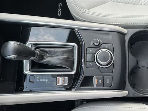 Used 2023 MAZDA CX-5 AWD 2.5 S w/ Premium Package image 13