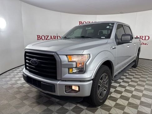 Used 2016 Ford F150 XLT w/ Equipment Group 302A Luxury image 4