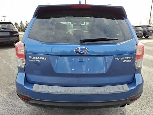 Used 2017 Subaru Forester 2.5i Premium image 6