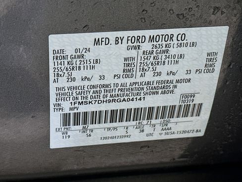 Used 2024 Ford Explorer XLT w/ Equipment Group 202A image 12