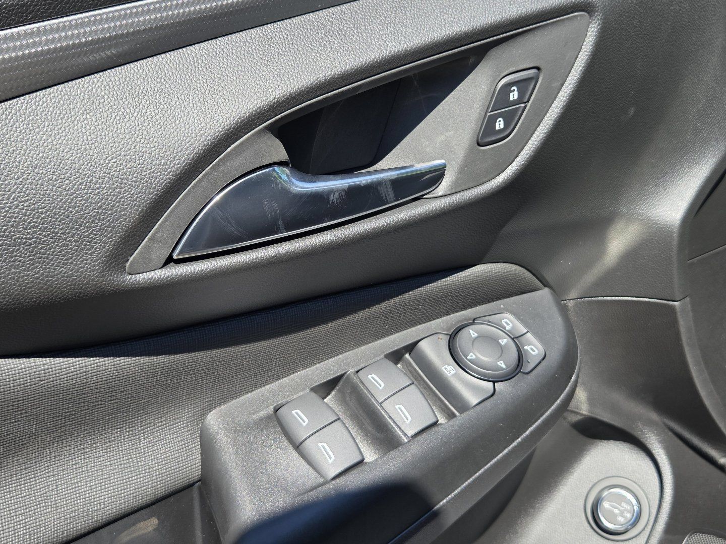 New 2026 Buick Envista Sport Touring FWD image 26