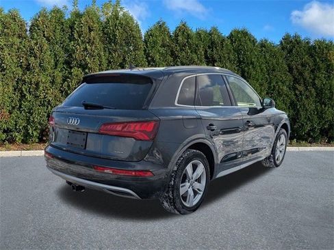 Used 2019 Audi Q5 Prestige w/ Prestige Package image 4