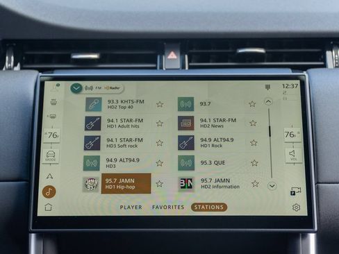 Used 2025 Land Rover Discovery Sport S AWD/4WD image 17