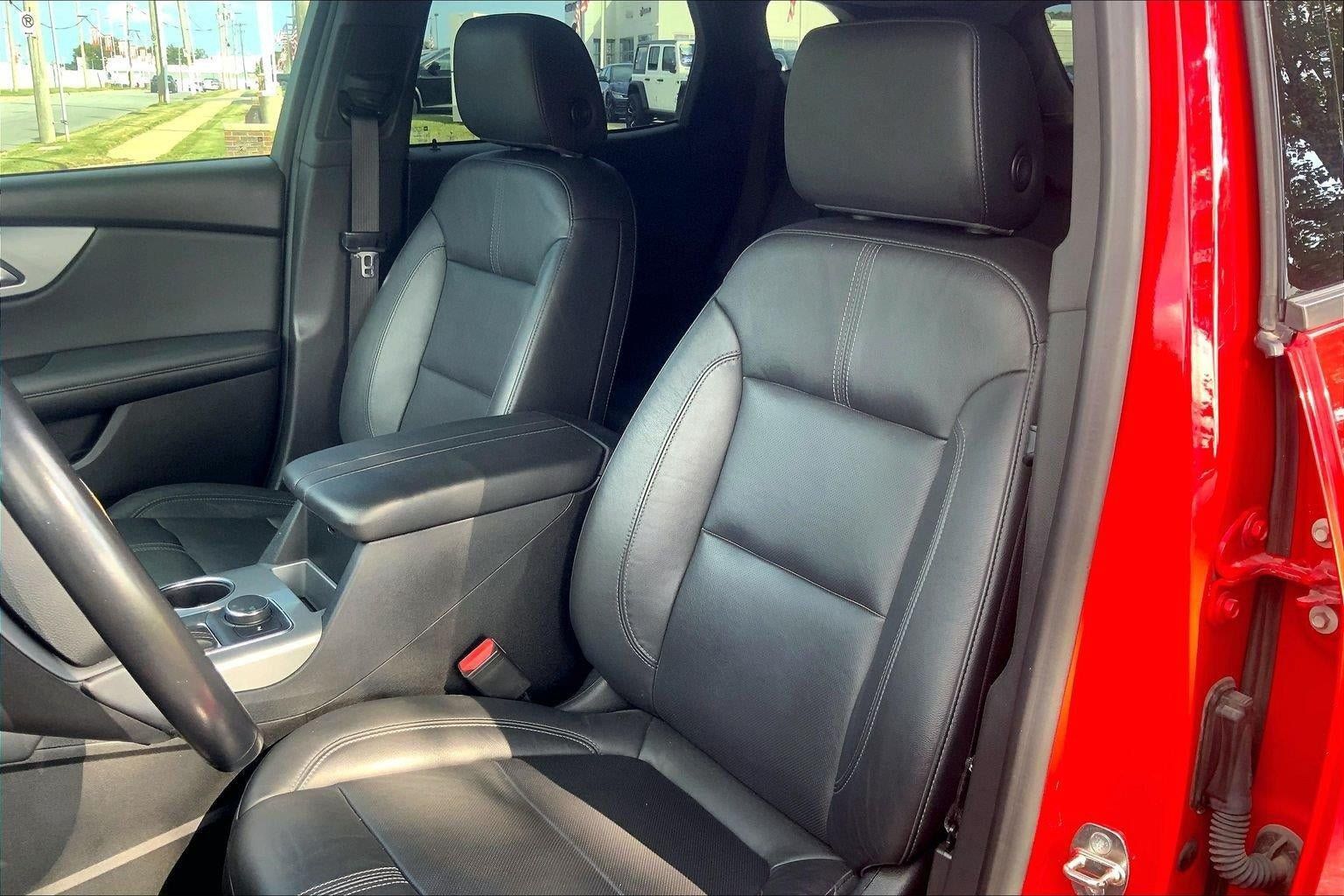 Used 2019 Chevrolet Blazer LT FWD image 22