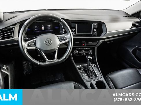 Used 2024 Volkswagen Jetta SE FWD image 23