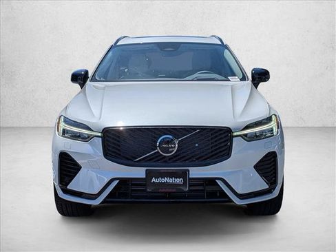 New 2026 Volvo XC60 T8 Ultra w/ Protection Package Premier AWD/4WD image 5