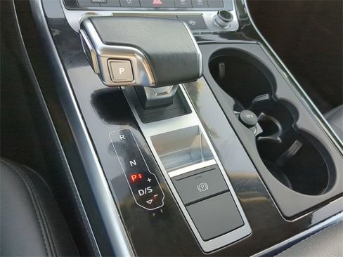 Used 2024 Audi Q7 2.0T Premium Plus image 28