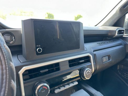 Certified 2026 Toyota Tacoma SR AWD/4WD image 44
