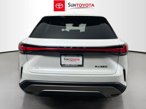 Used 2024 Lexus RX 350 FWD w/ Technology Package image 5
