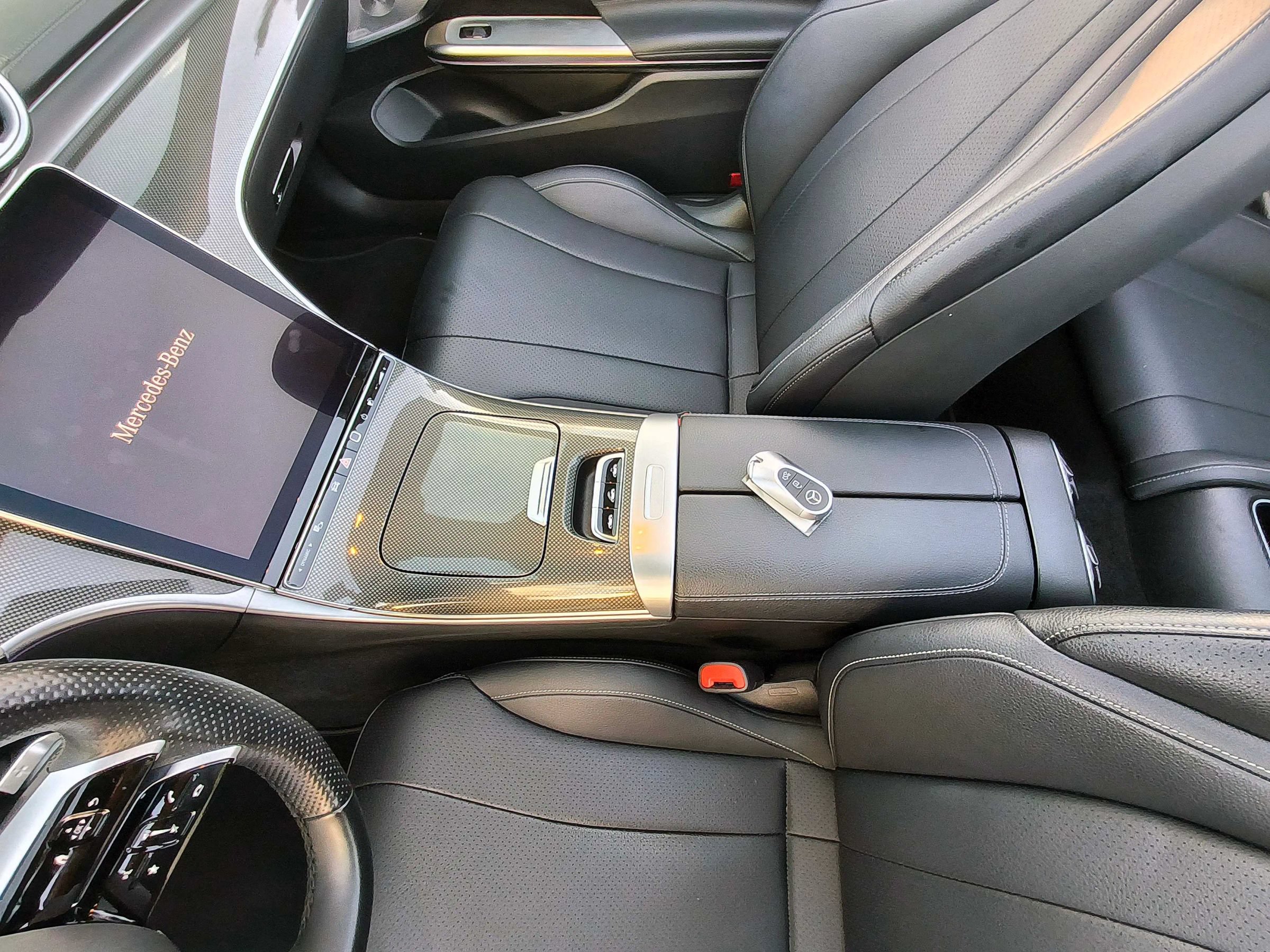 Used 2025 Mercedes-Benz CLE 300 4MATIC Cabriolet image 9