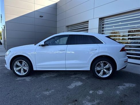 Used 2019 Audi Q8 Premium Plus w/ Premium Plus image 3
