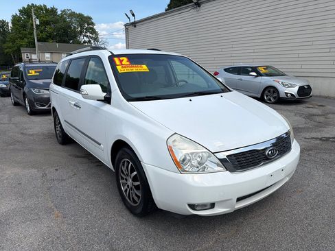 Used 2012 Kia Sedona EX FWD image 4