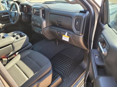 New 2026 Chevrolet Silverado 1500 Custom image 6