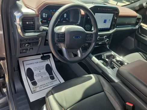 Used 2022 Ford F150 Lariat AWD/4WD image 16