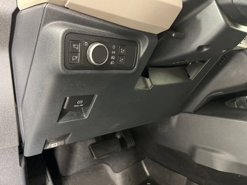 Used 2022 Ford Bronco Wildtrak image 27