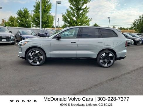 New 2025 Volvo EX90 Plus AWD/4WD image 2