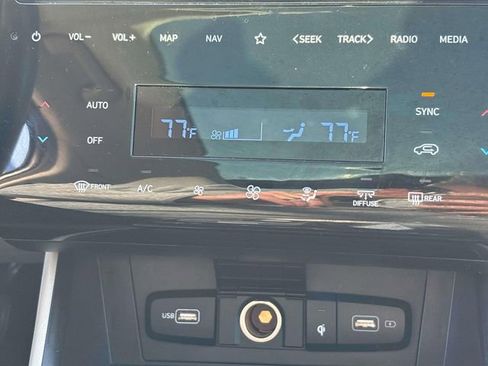 Used 2022 Hyundai Tucson Limited image 28