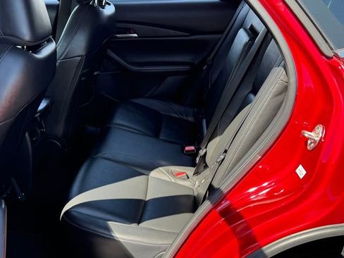 Used 2022 MAZDA CX-30 AWD 2.5 S w/ Select Package image 22