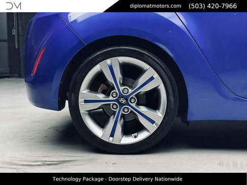 Used 2014 Hyundai Veloster w/ Technology Package 03 FWD image 41