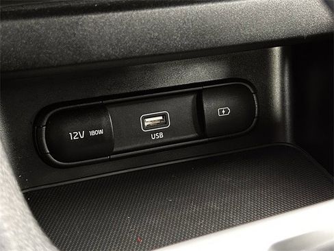 Used 2024 Kia Forte LXS w/ LXS Technology Package image 22