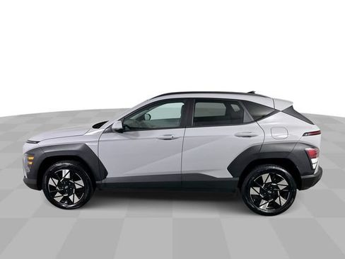 Used 2025 Hyundai Kona SEL AWD/4WD image 5