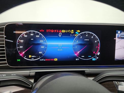Certified 2026 Mercedes-Benz GLS 450 4MATIC image 12