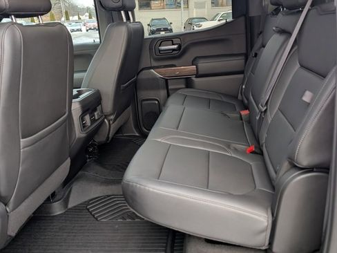 Used 2020 Chevrolet Silverado 1500 LT Trail Boss image 16