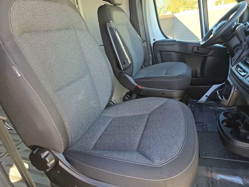 Used 2024 RAM ProMaster 3500 image 15