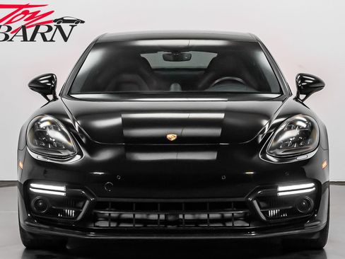 Used 2019 Porsche Panamera GTS image 8