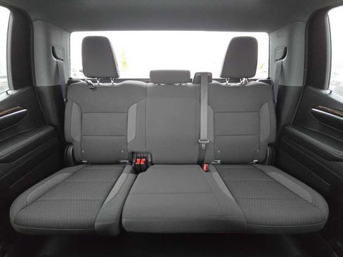 Used 2023 GMC Sierra 1500 SLE image 18